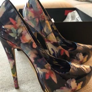 Madonna Truth or Dare heels.  Size 8.5